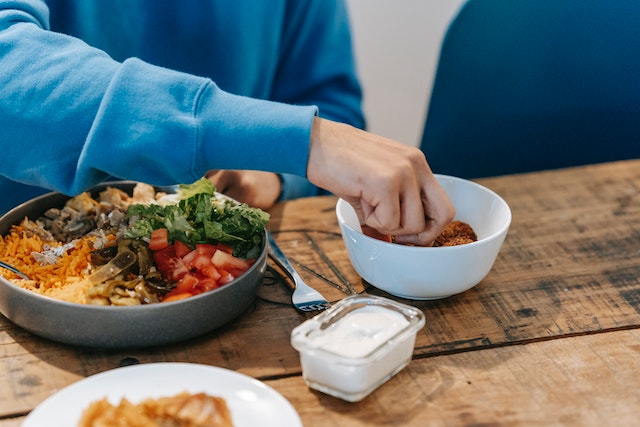 man making healthy meal