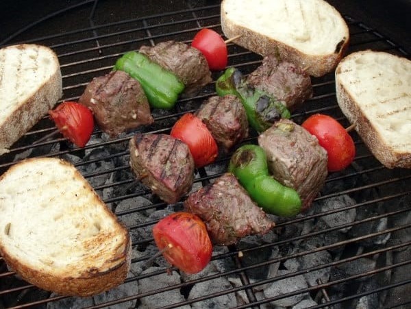 Portuguese-Grilled-Beef-Skewers-3301.21